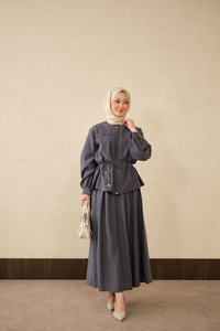 Çift Cep Görünümlü Bel Bağlamalı Etekli Takım Gri