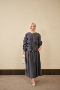 Çift Cep Görünümlü Bel Bağlamalı Etekli Takım Gri