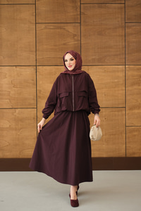 Çift Cep Görünümlü Fermuarlı Etekli Takım Bordo