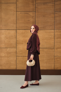 Çift Cep Görünümlü Fermuarlı Etekli Takım Bordo