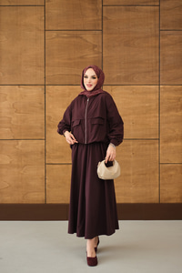 Çift Cep Görünümlü Fermuarlı Etekli Takım Bordo