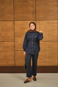 Çift Cepli Bel Bağlamalı Kot Takım Lacivert