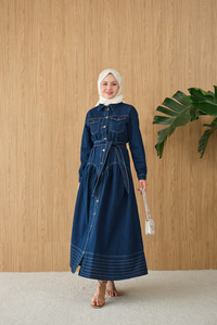 Çift Cepli Bel Büzgü Ve Dikiş Detay Boydan Düğmeli Kot Elbise Lacivert