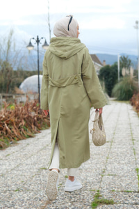 Çift Cepli Çıt Çıt Detay Kapüşonlu Trençkot Haki Yeşil