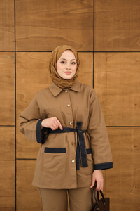 Çift Cepli Gold Düğme Detay Bel Bağlamalı Takım Vizon