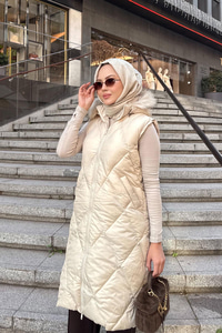 Çift Cepli Kapüşonlu Yelek Bej