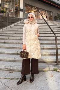 Çift Cepli Kapüşonlu Yelek Bej