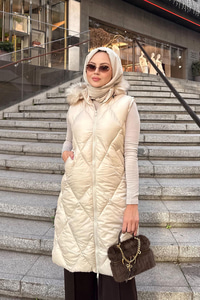 Çift Cepli Kapüşonlu Yelek Bej