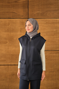 Çift Cepli Kapüşonlu Yelekli Takım Lacivert