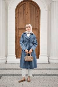 Çift Cepli Omuz Apolet Detay Bel Bağlamalı Kot Trenç Buz Mavi