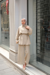 Çift Düğme Detaylı Takım Bej