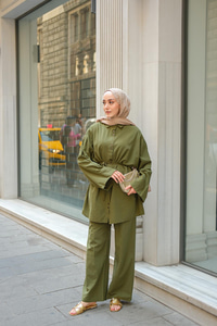 Çift Düğme Detaylı Takım Haki Yeşil