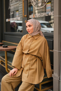 Çift Düğme Detaylı Takım Yağ Yeşil