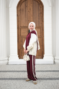 Çift Garni Detaylı Takım Bordo