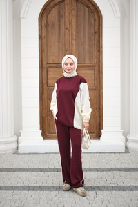 Çift Garni Detaylı Takım Bordo