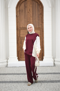 Çift Garni Detaylı Takım Bordo