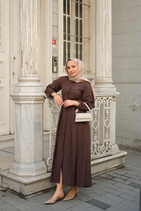 Çift Kemer Bağlamalı Elbise Kahverengi