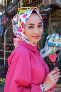 Uygun Fiyatlı CILEK DESEN ESARP | Loccomoda.com 