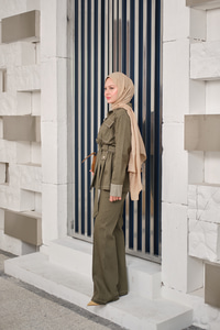 Çıt Çıt Detaylı Dikiş Detay Bel Bağlamalı Takım Haki Yeşil