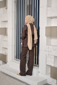 Çıt Çıt Detaylı Dikiş Detay Bel Bağlamalı Takım Kahverengi