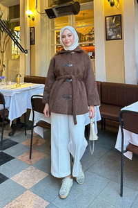 Çıtçıt Detay Bel Bağlamalı Kaban Kahverengi