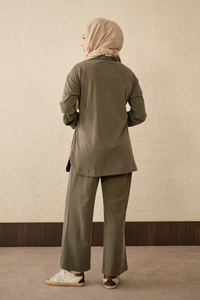 Çıtçıt Detay Çift Cepli Takım Haki Yeşil