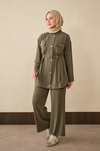 Çıtçıt Detay Çift Cepli Takım Haki Yeşil