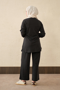 Çıtçıt Detay Çift Cepli Takım Siyah