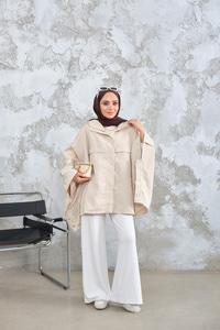 Çıtçıt Detay Kapüşonlu Gizli Fermuarlı Panço Krem