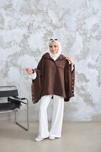 Çıtçıt Detay Kapüşonlu Gizli Fermuarlı Panço Kahverengi