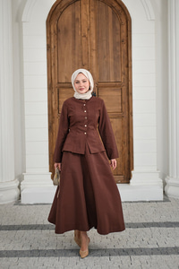 Çıtçıtlı Dikiş Detay Etekli Takım Kahverengi