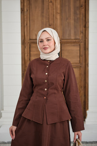 Çıtçıtlı Dikiş Detay Etekli Takım Kahverengi