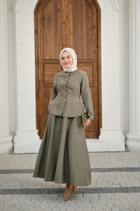 Çıtçıtlı Dikiş Detay Etekli Takım Yeşil