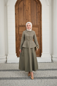 Çıtçıtlı Dikiş Detay Etekli Takım Yeşil