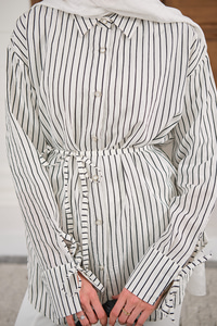 Çizgi Desenli Sim Detay Gömlek Siyah