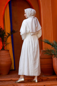 Çizgi Detay Gömlekli Takım Beyaz