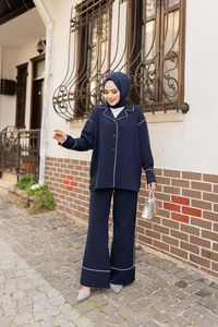 Çizgi Detay İkili Takım Lacivert