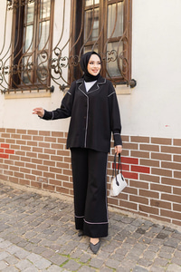 Çizgi Detay İkili Takım Siyah