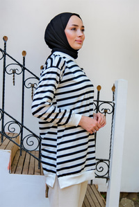 Çizgi Detaylı Tunik Siyah