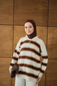 Çizgi Düğme Detay Takım Krem