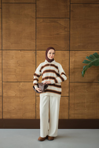 Çizgi Düğme Detay Takım Krem