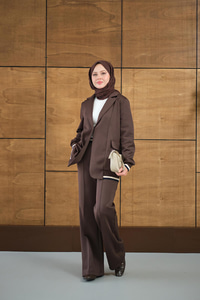 Çizgi Ribanalı Blazer Ceketli Takım Kahverengi