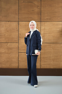 Çizgi Ribanalı Blazer Ceketli Takım Lacivert