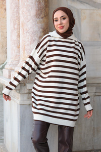 Çizgili Boğazlı Triko Kazak Kahverengi