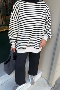 Çizgili Şardonlu Sweat Siyah