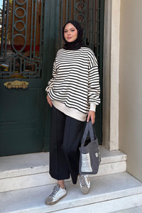 Çizgili Şardonlu Sweat Siyah