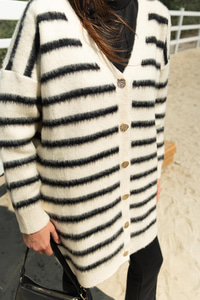 Çizgili Uzun Triko Ceket Beyaz