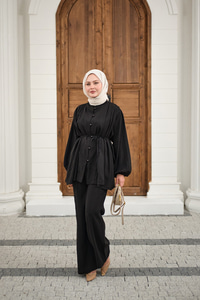 Çoban Düğmeli Pantolonlu Pilise Detay Takım Siyah