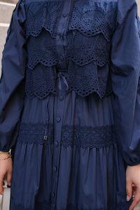 Cyrus Güpürlü Dantelli Elbise Lacivert