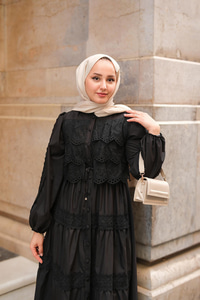 Cyrus Güpürlü Dantelli Elbise Siyah